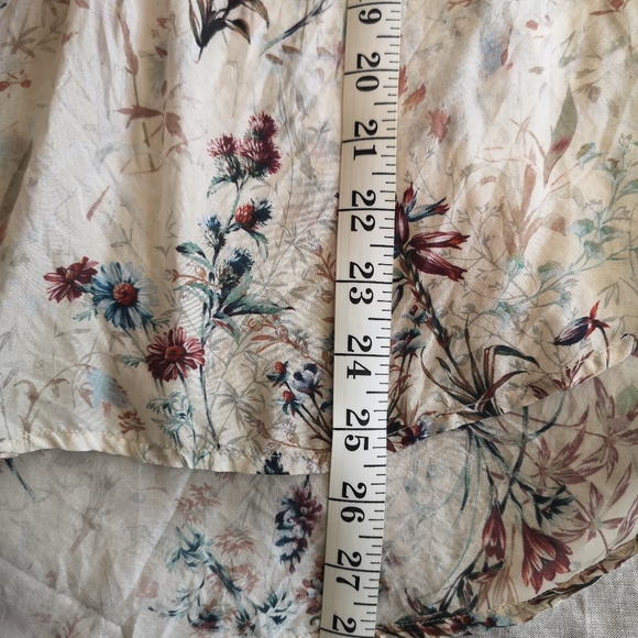 Massimo Dutti 100% silk floral blouse - Picture 6 of 7